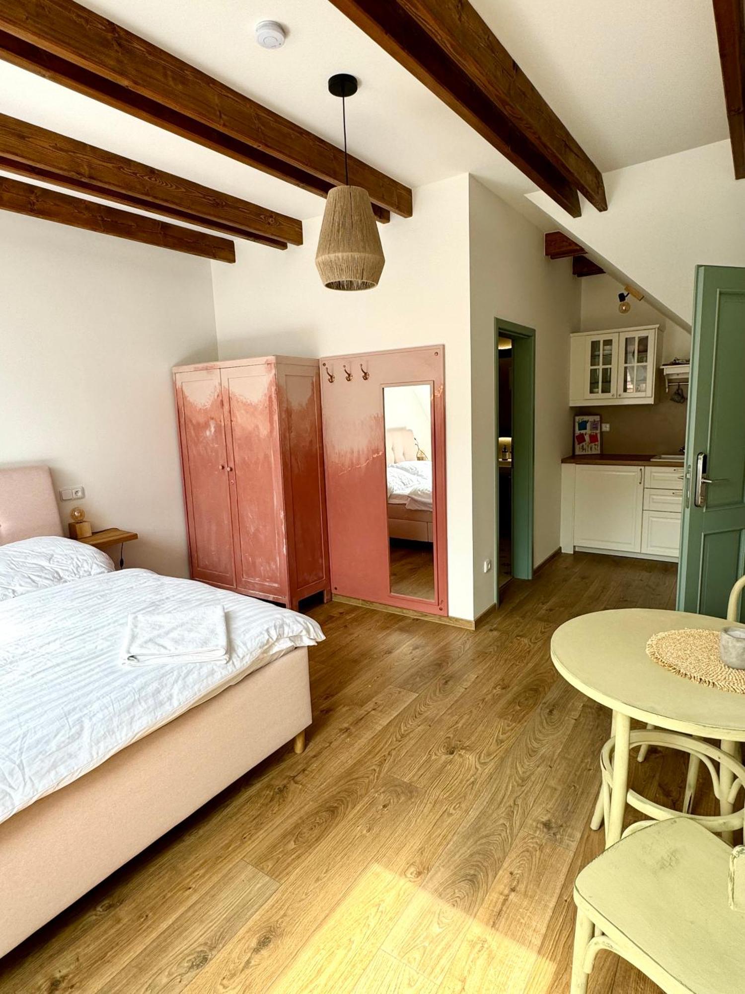 Soul Apartments Mikulov Eksteriør billede