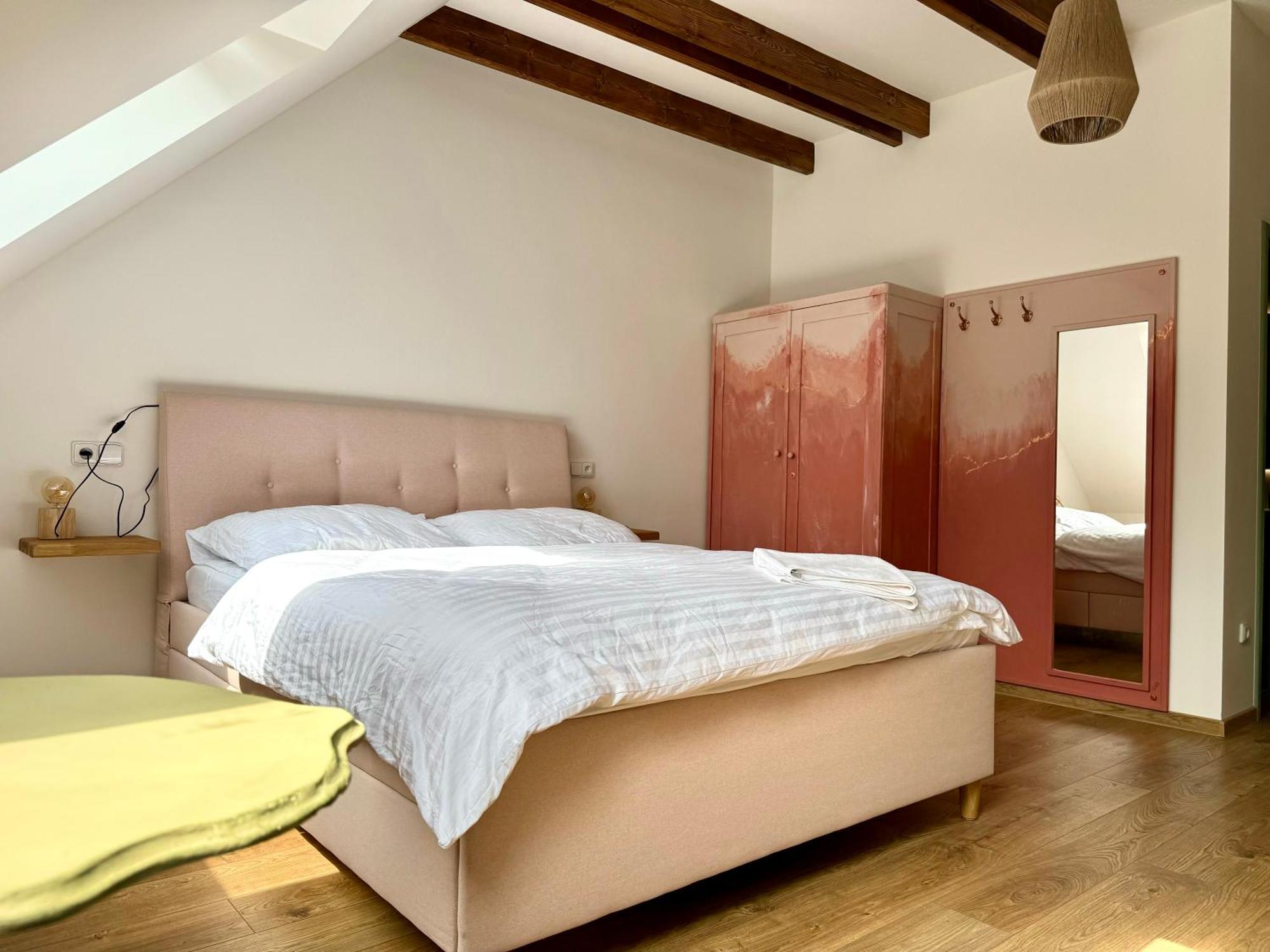 Soul Apartments Mikulov Eksteriør billede